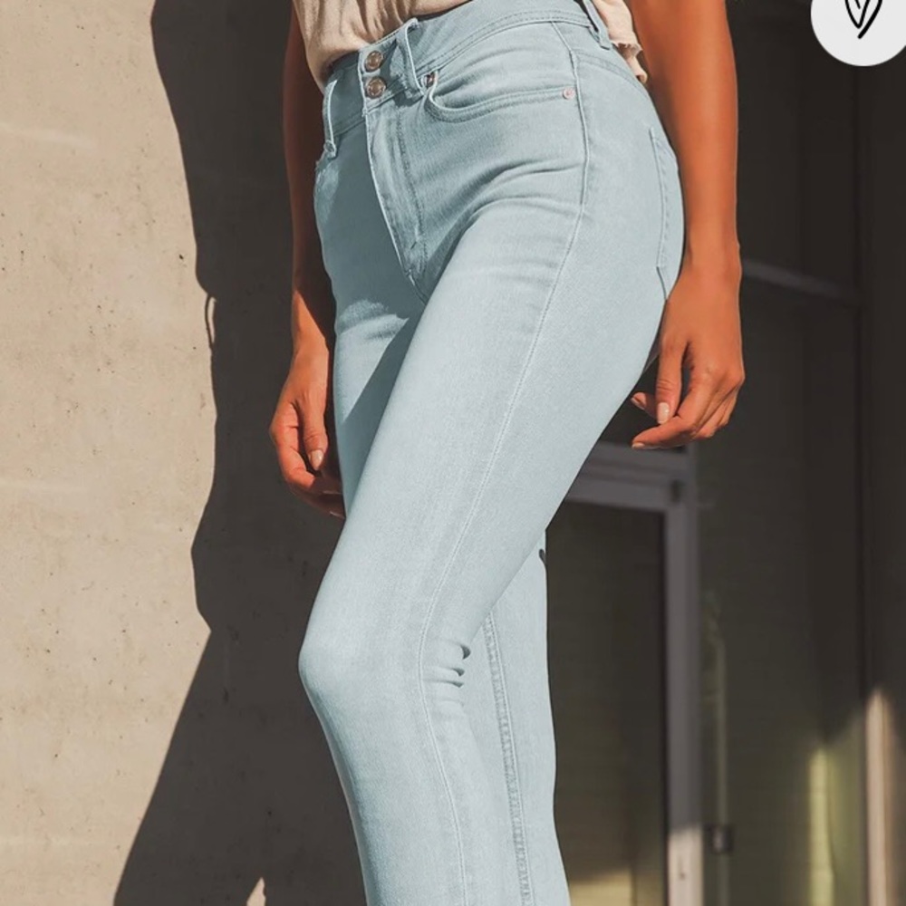 Free People Light Wash Ankle Jeans